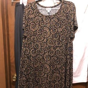LulaRoe Carly L